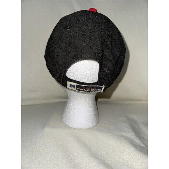 Atlanta Falcons 9forty Brand Hat Embroidered Logo Black & Red Feathers Cap - Picture 3 of 5